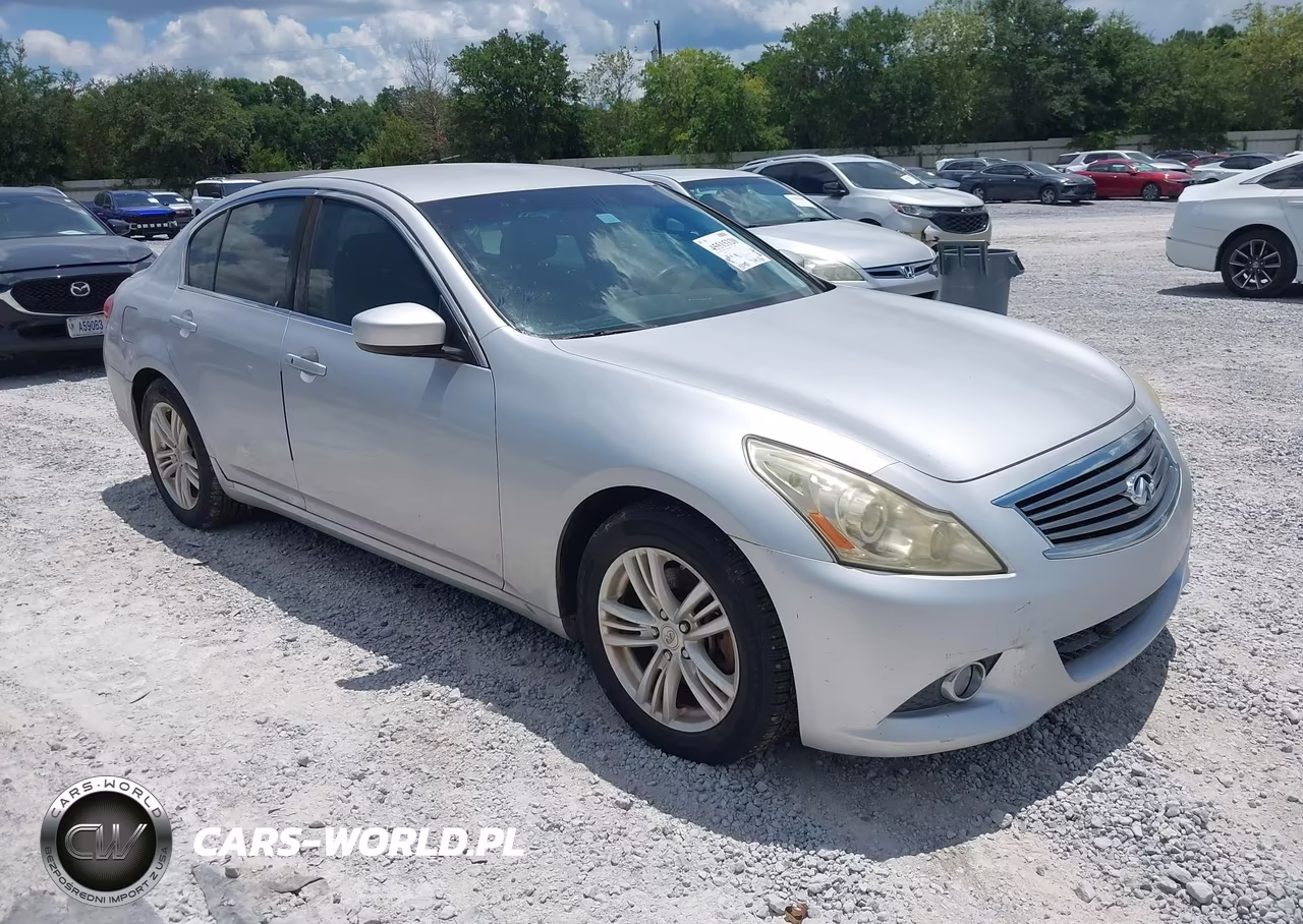 2010 Infiniti G37 Journey – zdjęcie 1 z 11