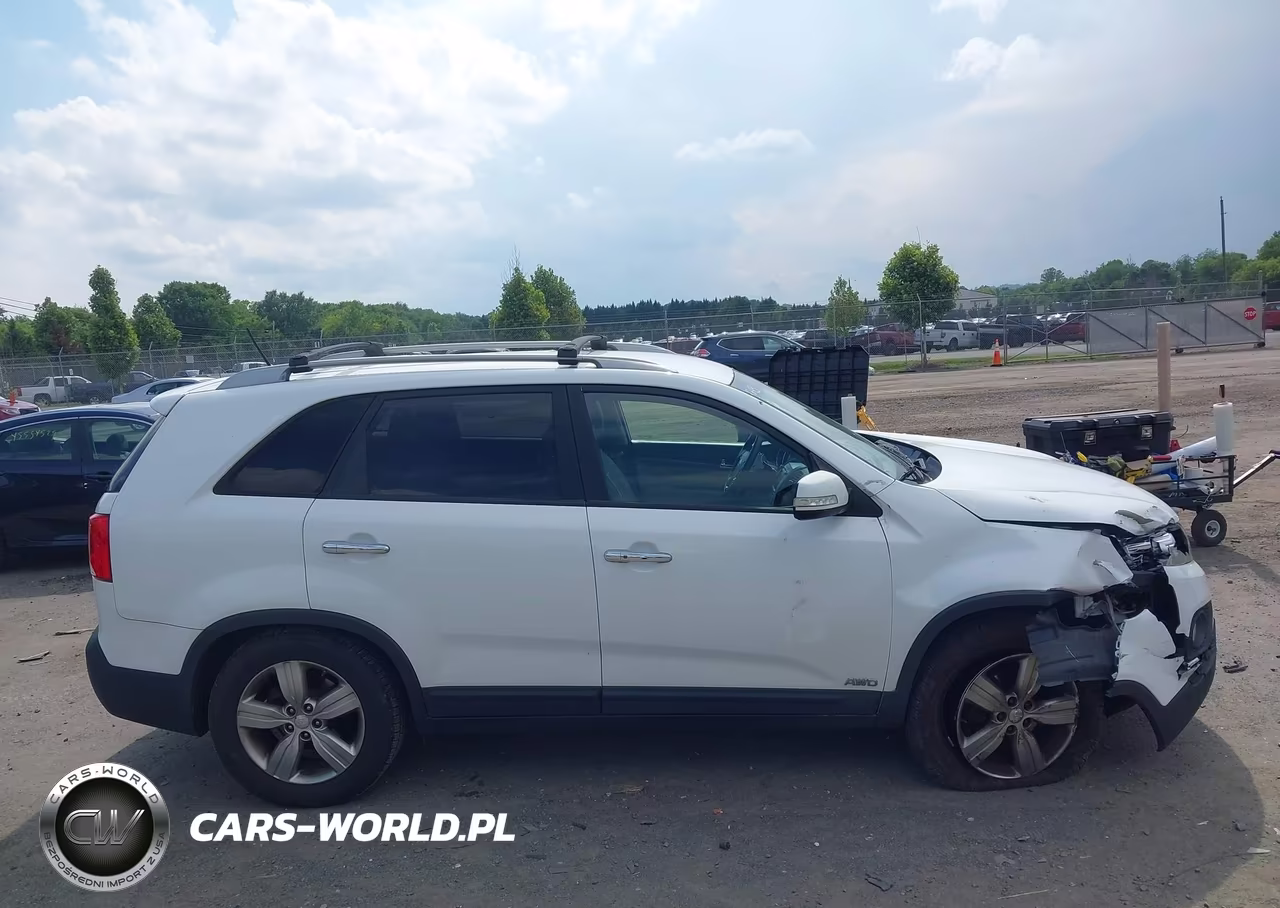 2013 Kia Sorento Ex VIN:5XYKUDA69DG353716 - 13