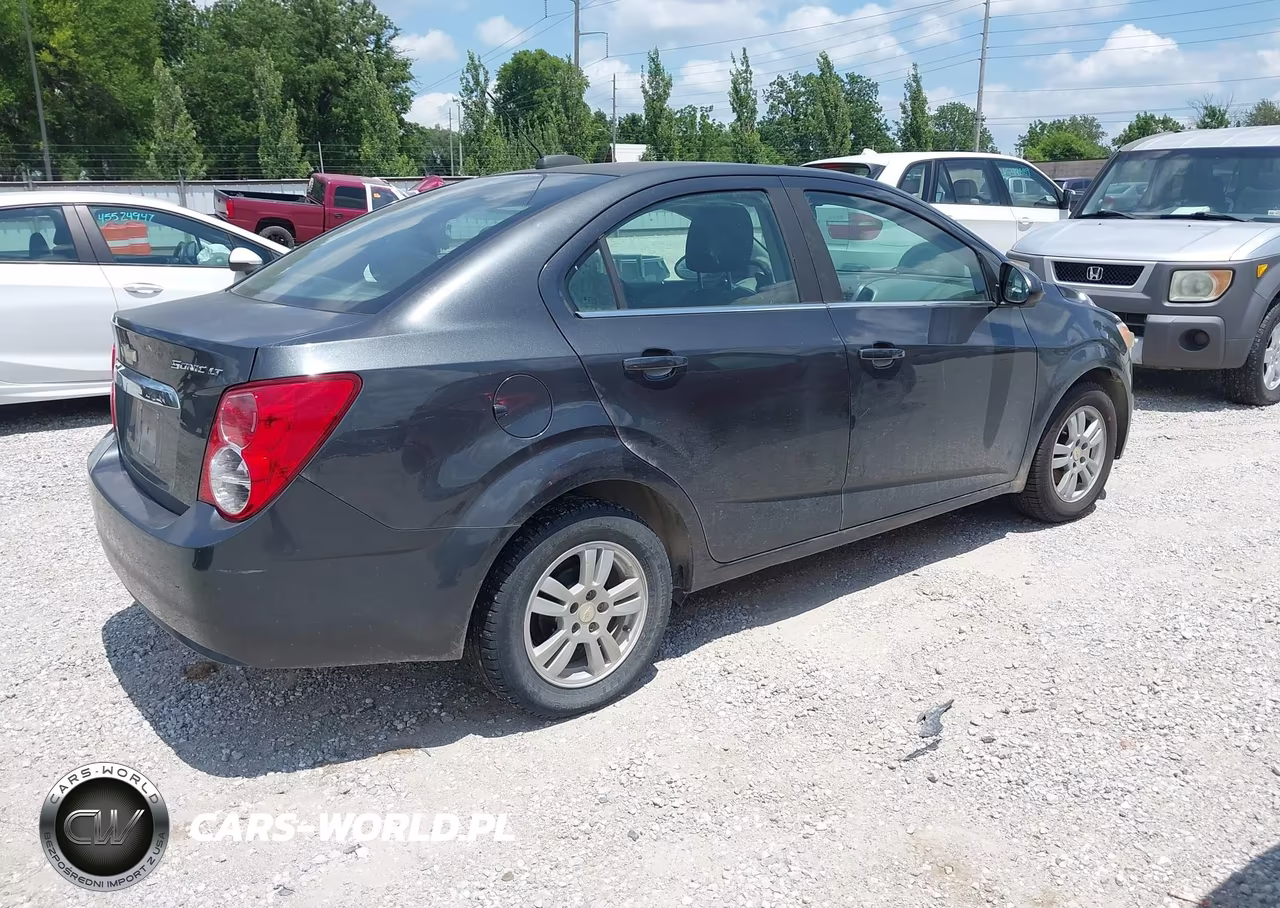 2016 Chevrolet Sonic Lt Auto VIN:1G1JC5SH0G4174335 - 4