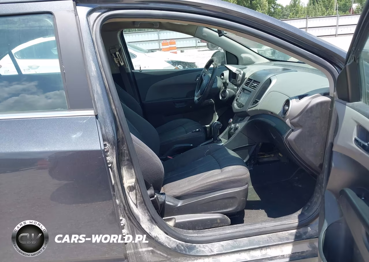 2016 Chevrolet Sonic Lt Auto VIN:1G1JC5SH0G4174335 - 5