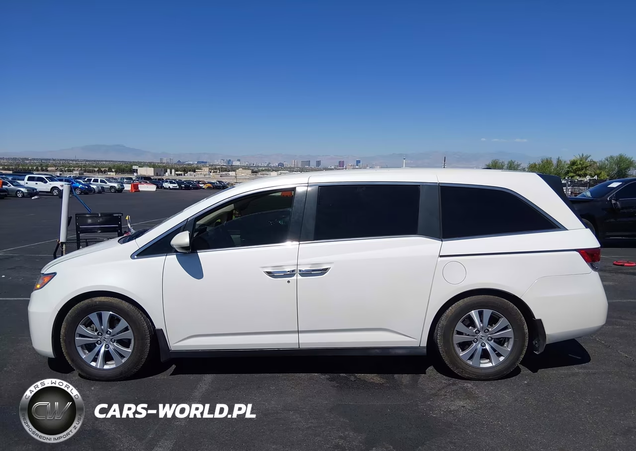 2016 Honda Odyssey Se VIN:5FNRL5H31GB055191 - 14