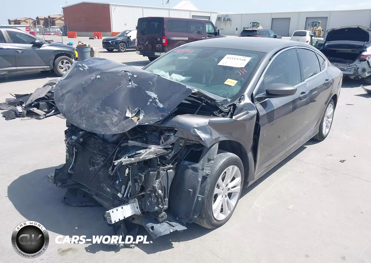 2015 Chrysler 200 Limited VIN:1C3CCCAB7FN561902 - 2