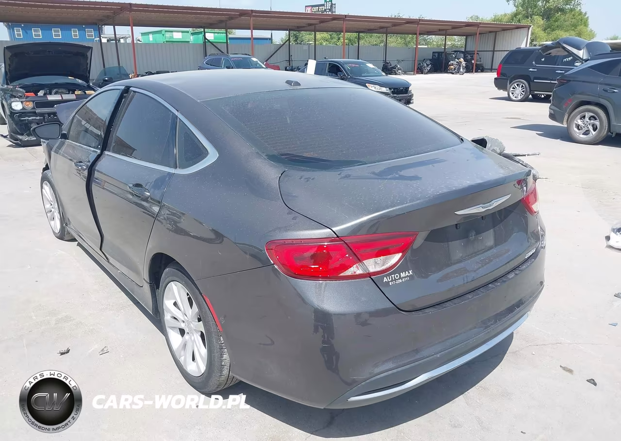 2015 Chrysler 200 Limited VIN:1C3CCCAB7FN561902 - 3