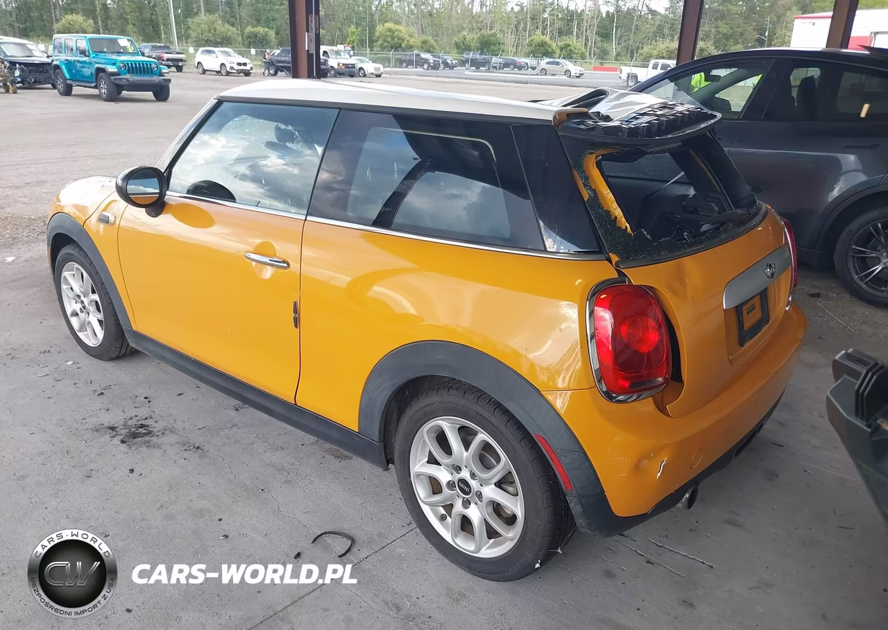 2015 Mini Hardtop Cooper VIN:WMWXM5C5XFT940611 - 3