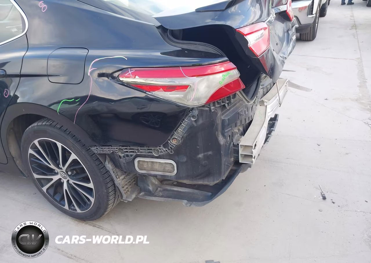 2018 Toyota Camry Se VIN:JTNB11HK4J3031457 - 19