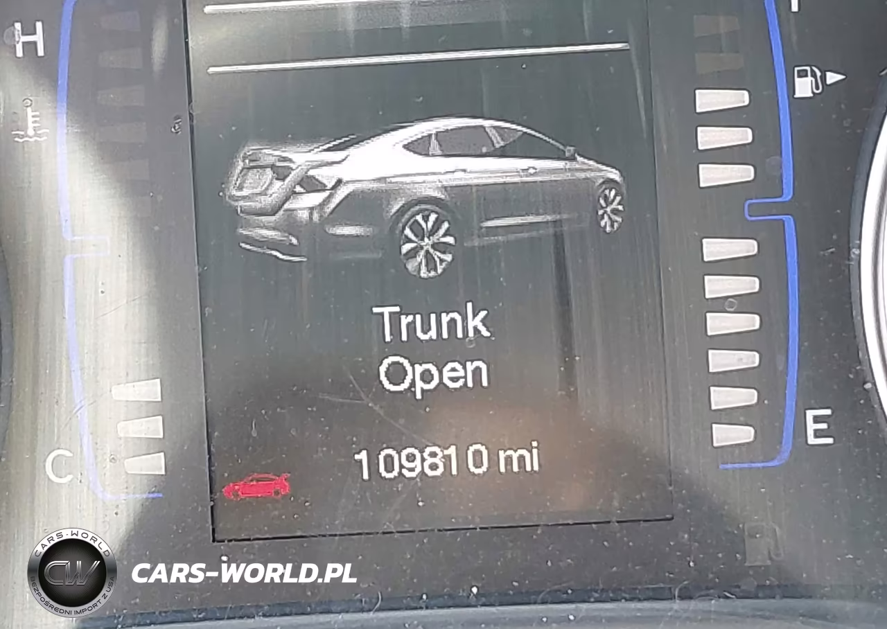 2015 Chrysler 200 Limited VIN:1C3CCCAB9FN666828 - 15