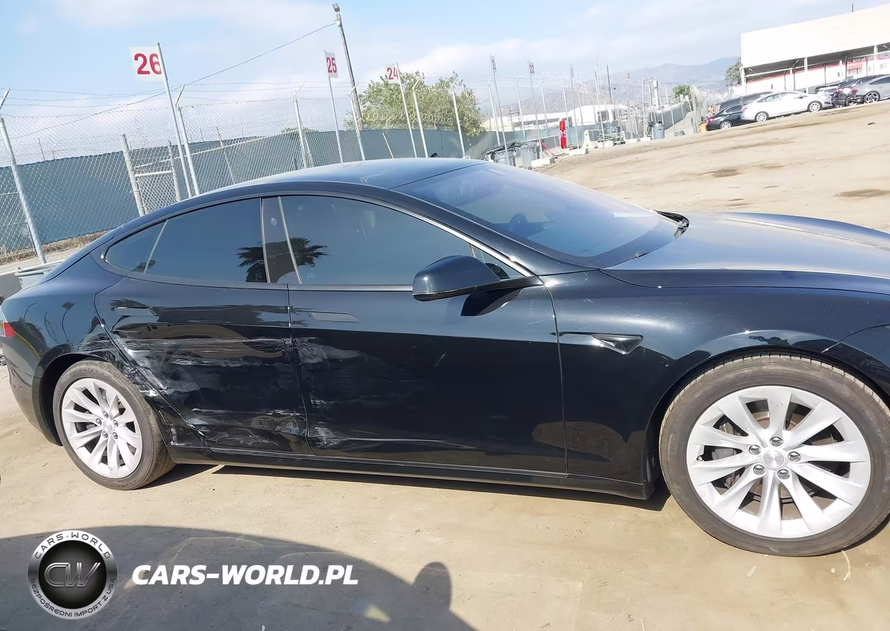 2018 Tesla Model S 100D-75D-P100D VIN:5YJSA1E29JF248806 - 13