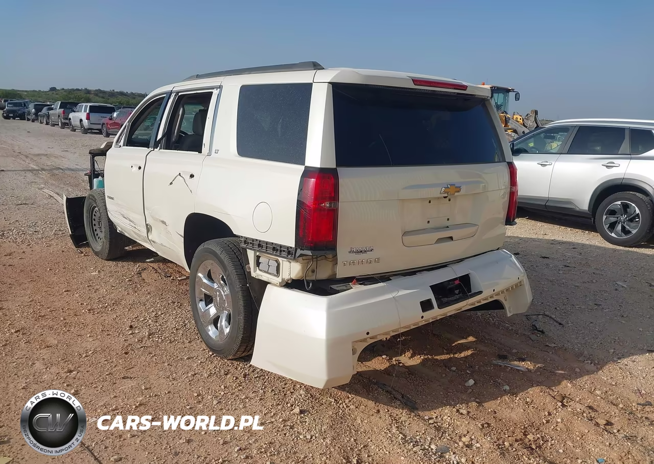 2015 Chevrolet Tahoe Lt VIN:1GNSCBKC3FR686534 - 3