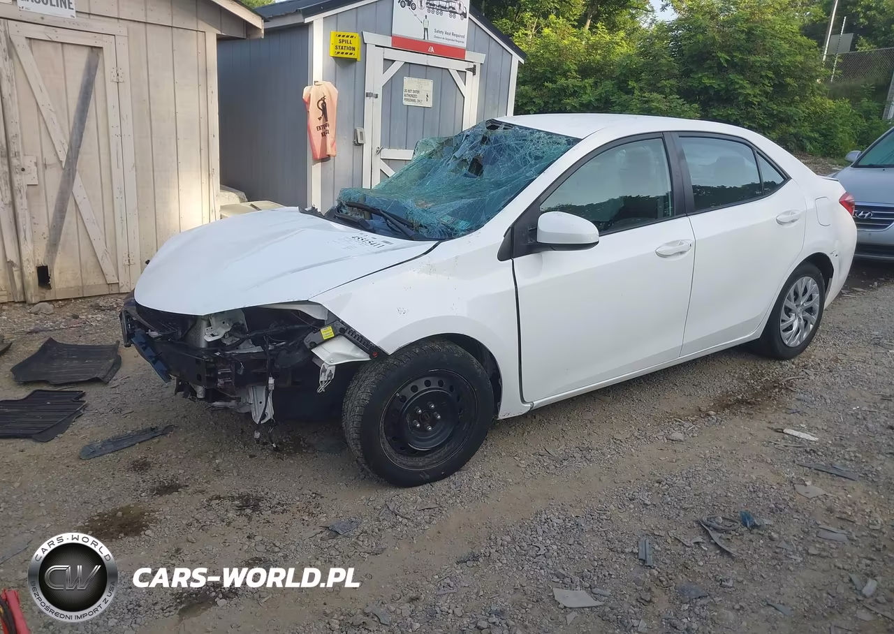 2018 Toyota Corolla Le VIN:2T1BURHE1JC029449 - 2