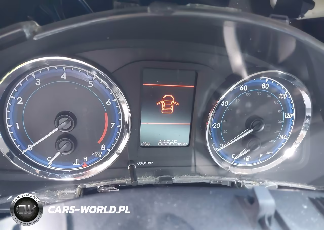 2018 Toyota Corolla Le VIN:2T1BURHE1JC029449 - 7