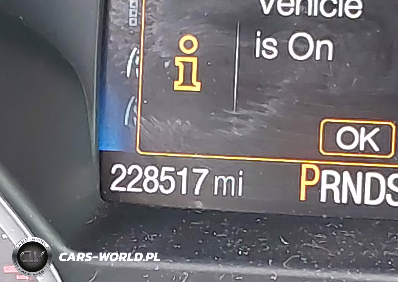 2018 Ford Escape Se VIN:1FMCU9GD5JUB69659 - 15