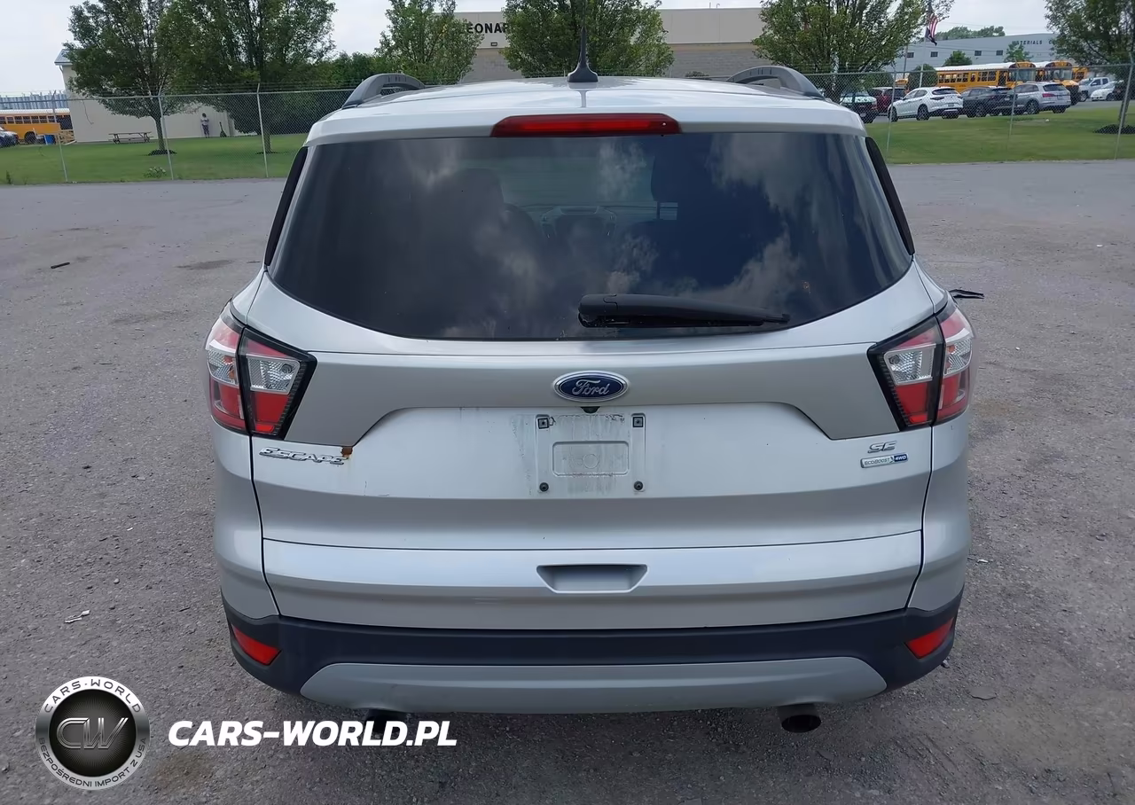 2018 Ford Escape Se VIN:1FMCU9GD5JUB69659 - 16