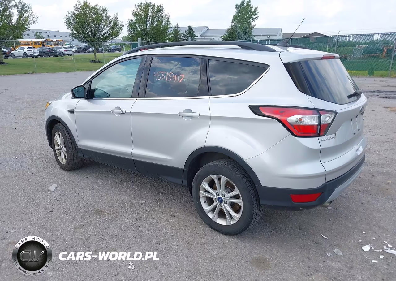 2018 Ford Escape Se VIN:1FMCU9GD5JUB69659 - 3