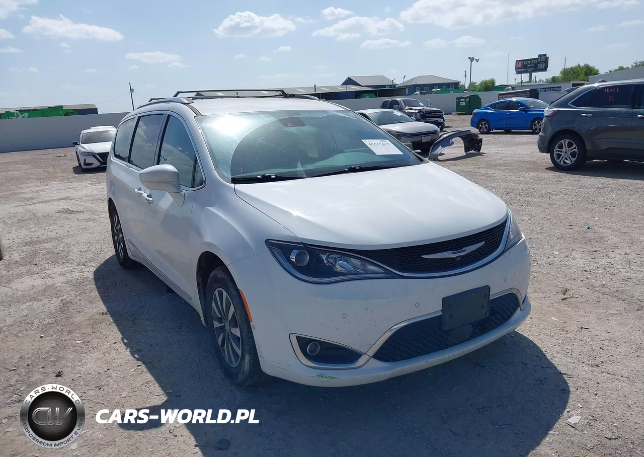 2020 Chrysler Pacifica Touring L Plus – zdjęcie 1 z 16