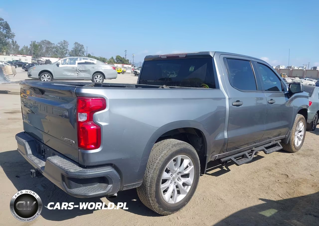2021 Chevrolet Silverado 1500 2Wd Short Bed Custom VIN:3GCPWBEK6MG196708 - 4
