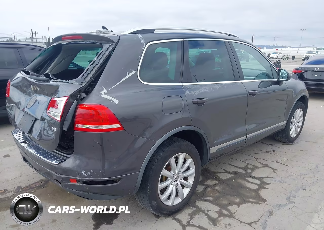 2012 Volkswagen Touareg Vr6 Sport VIN:WVGFF9BP3CD004088 - 4