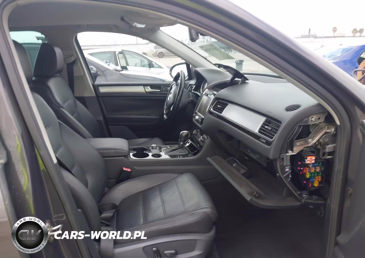 2012 Volkswagen Touareg Vr6 Sport VIN:WVGFF9BP3CD004088 - 5