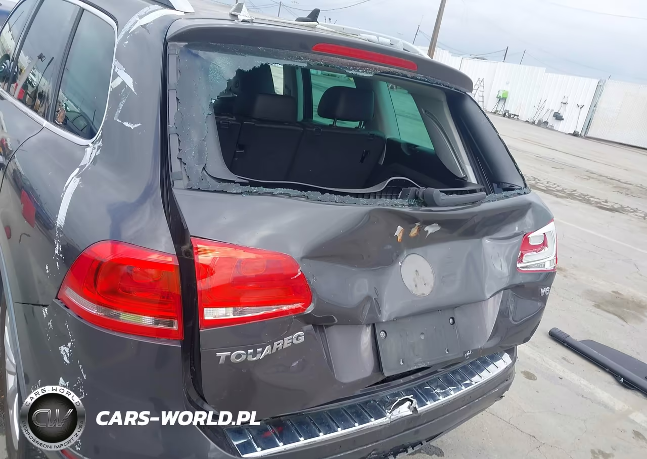 2012 Volkswagen Touareg Vr6 Sport VIN:WVGFF9BP3CD004088 - 6