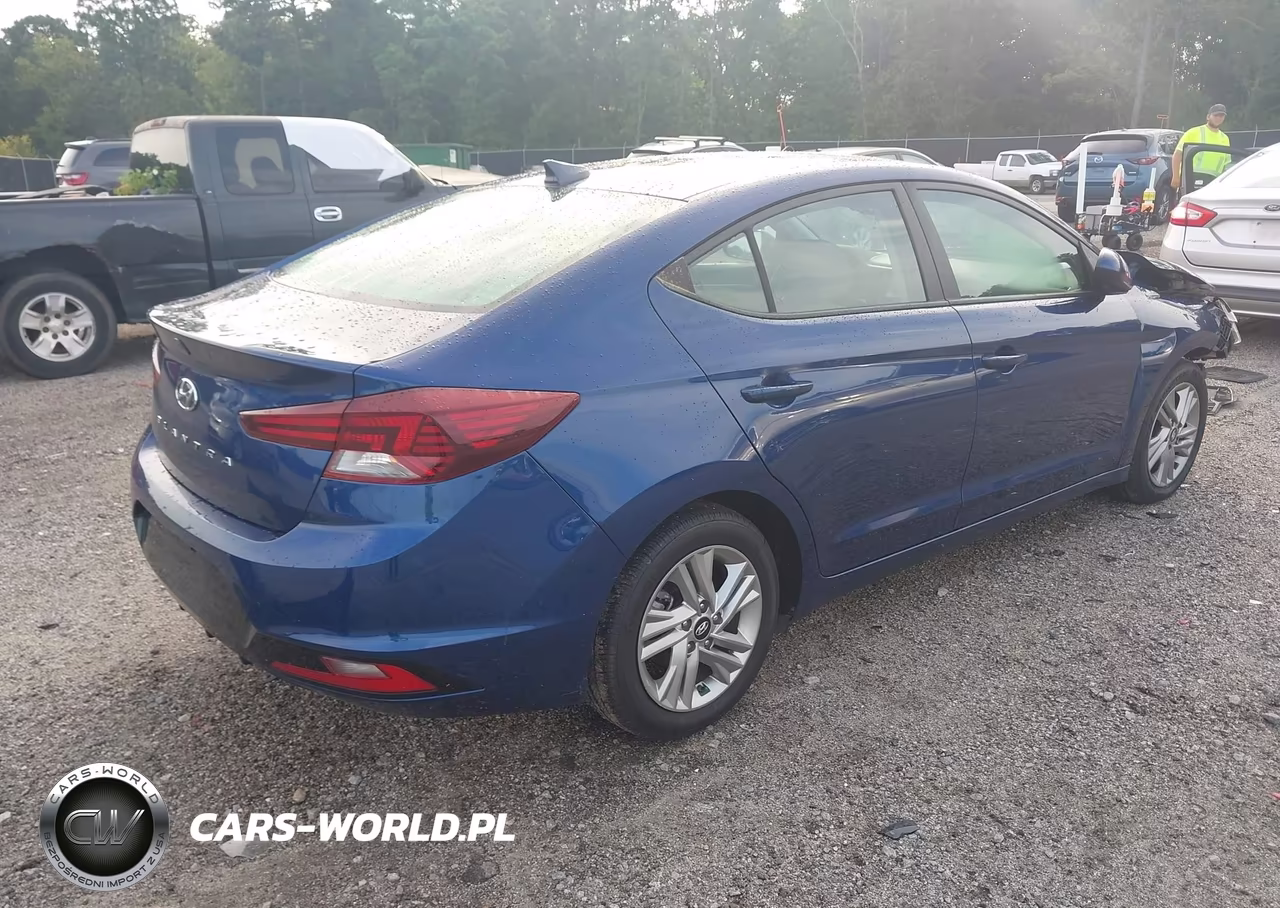 2020 Hyundai Elantra Value Edition VIN:5NPD84LF1LH548842 - 4