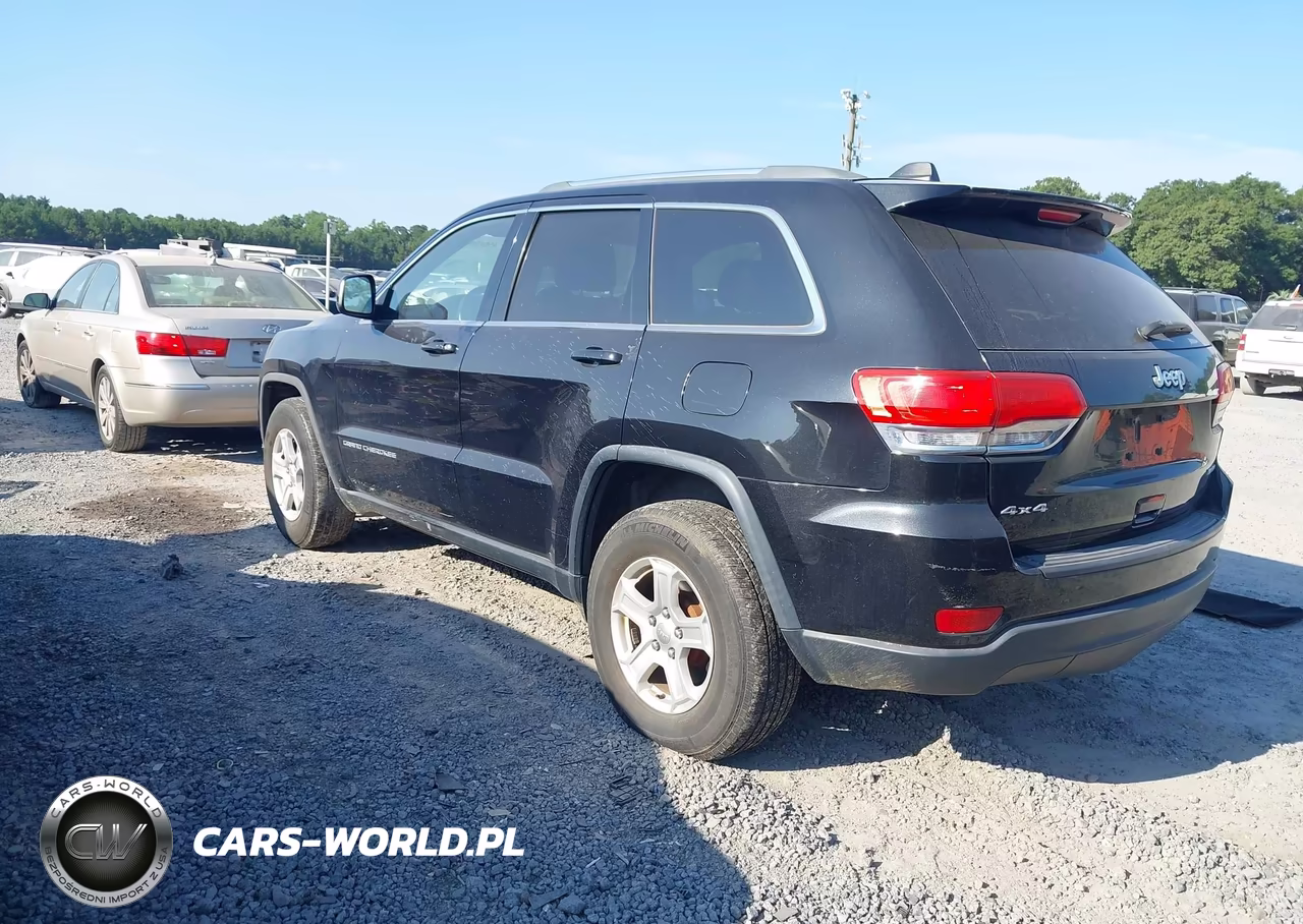 2014 Jeep Grand Cherokee Laredo VIN:1C4RJFAGXEC356125 - 3