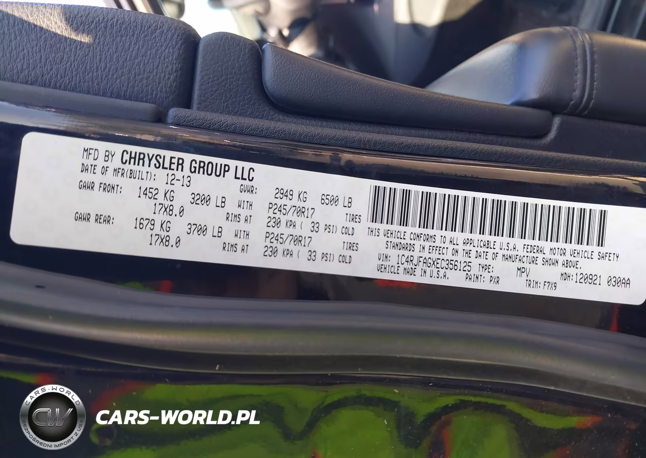 2014 Jeep Grand Cherokee Laredo VIN:1C4RJFAGXEC356125 - 9