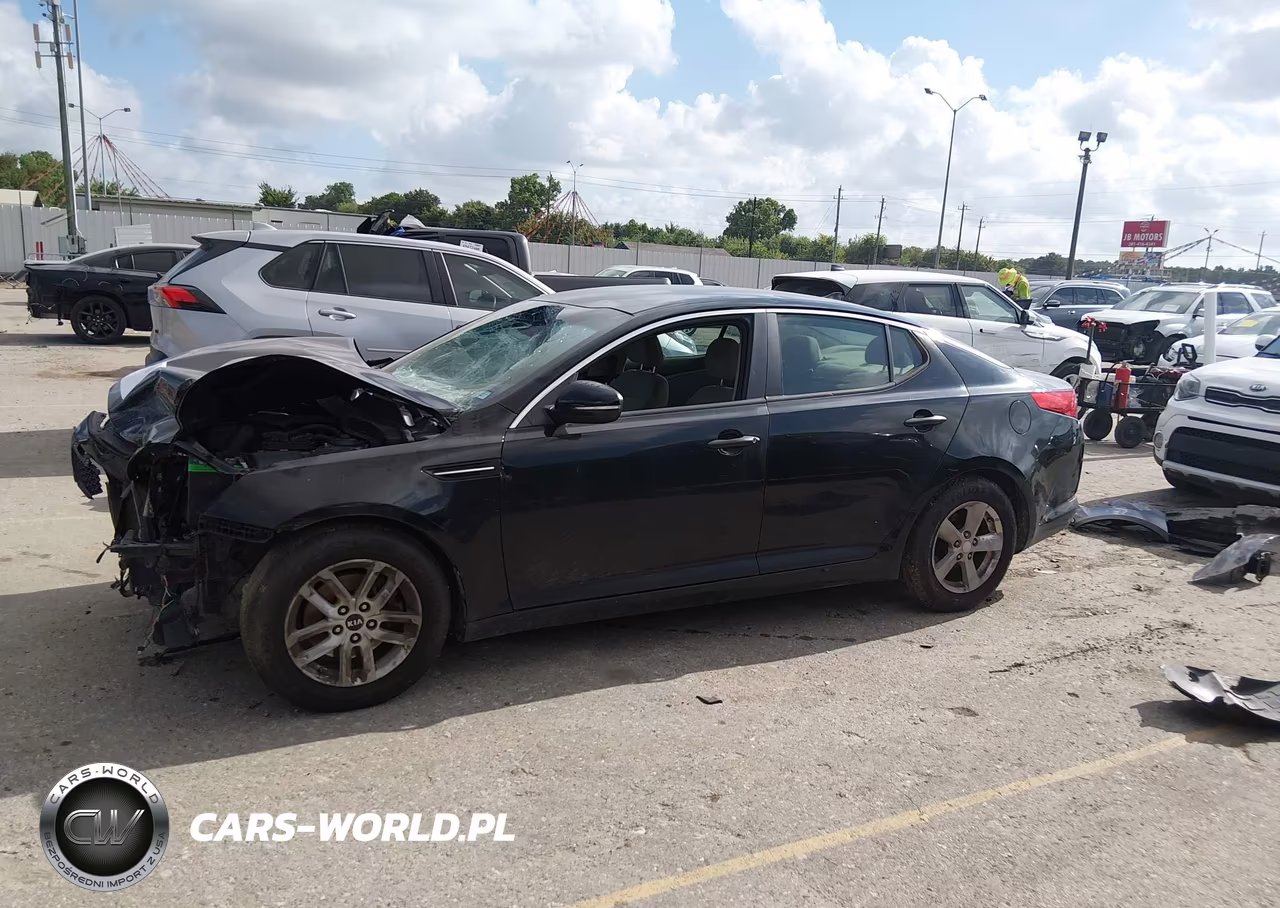 2011 Kia Optima Lx VIN:KNAGM4A76B5051625 - 15