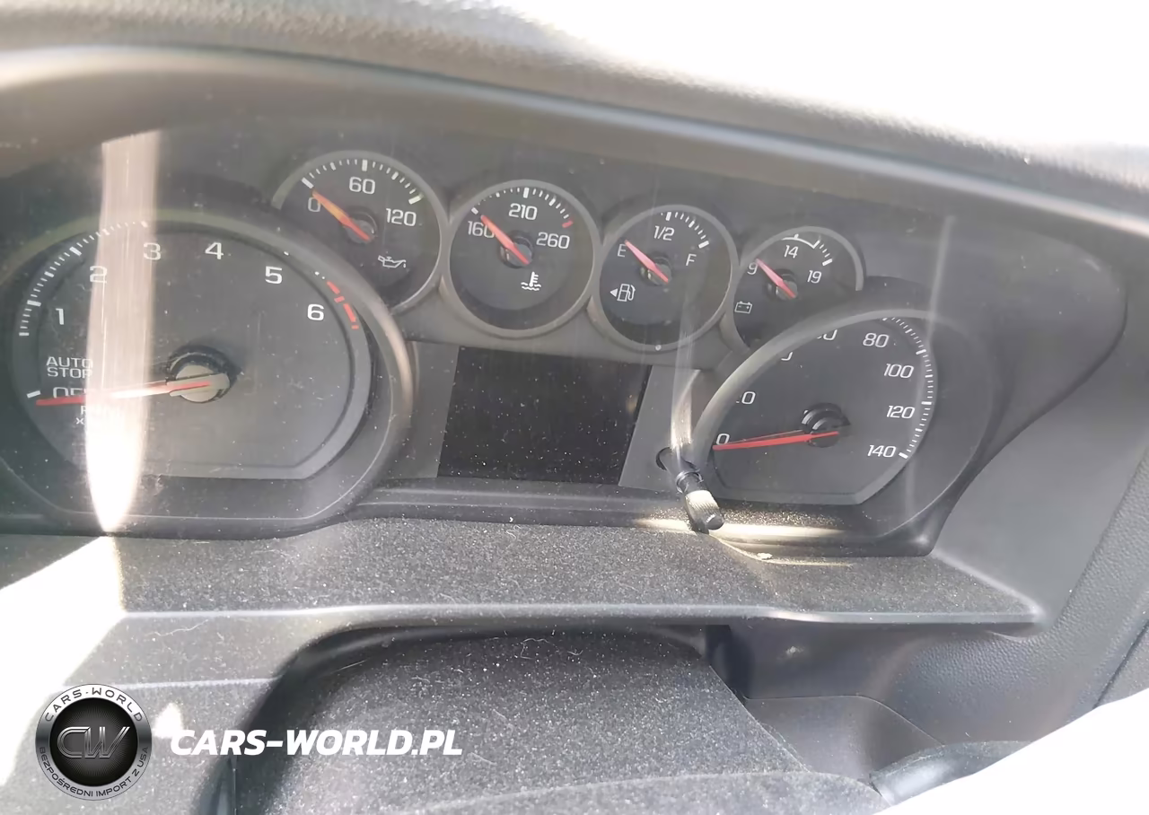 2020 Chevrolet Silverado 1500 4Wd Standard Bed Custom VIN:1GCRYBEK2LZ369013 - 14