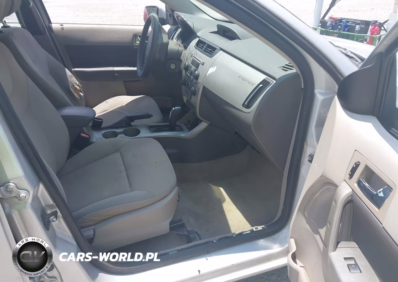 2008 Ford Focus Ses VIN:1FAHP35N68W273589 - 5