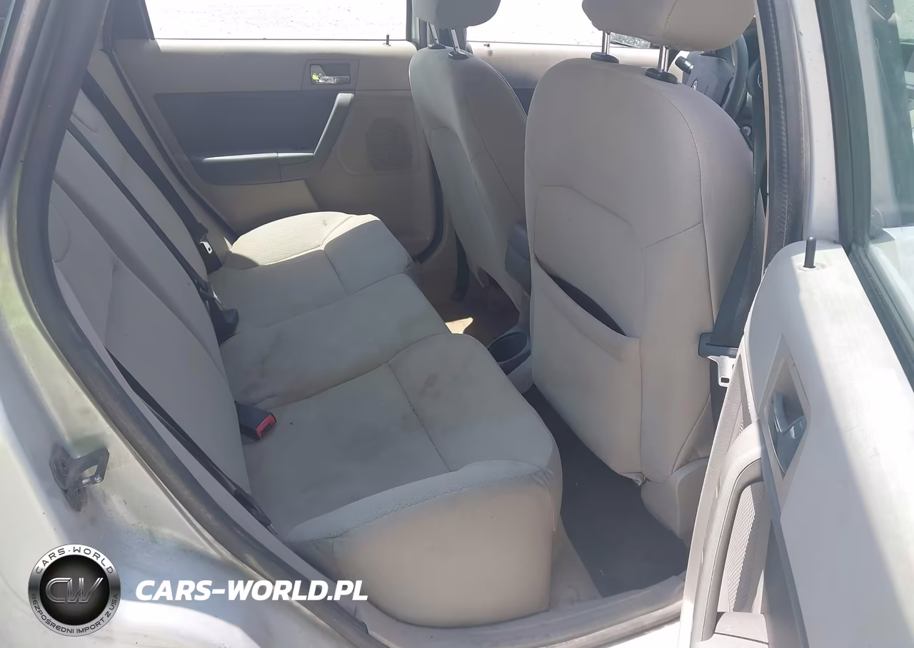 2008 Ford Focus Ses VIN:1FAHP35N68W273589 - 8