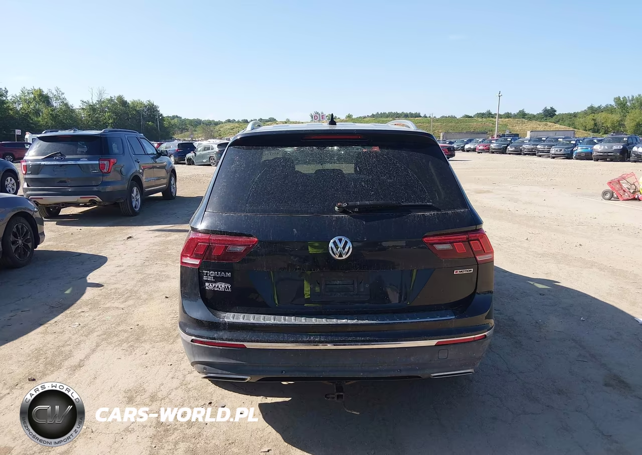 2019 Volkswagen Tiguan 2.0T Sel Premium-2.0T Sel Premium R-Line VIN:3VV4B7AX6KM086559 - 16