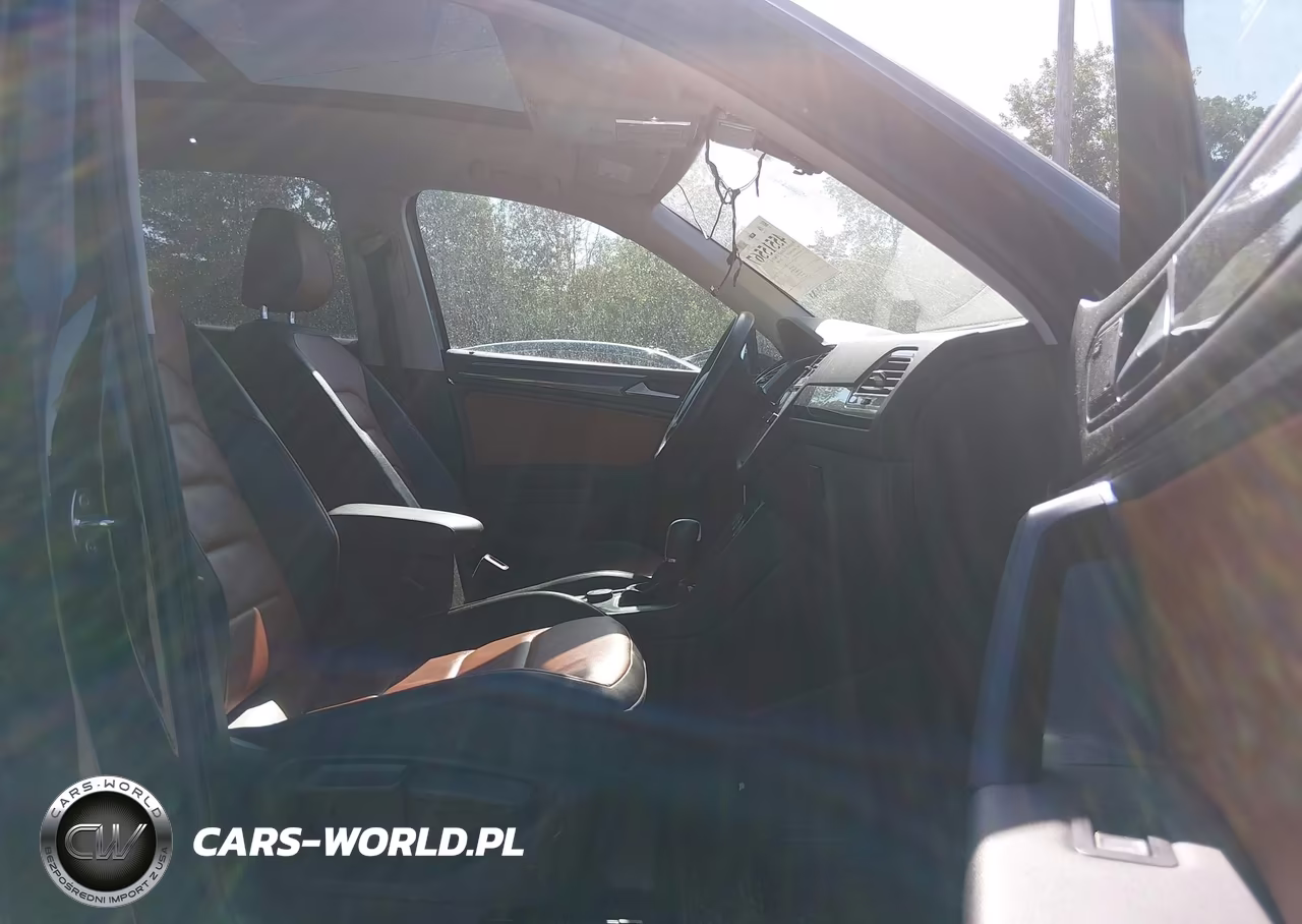 2019 Volkswagen Tiguan 2.0T Sel Premium-2.0T Sel Premium R-Line VIN:3VV4B7AX6KM086559 - 5