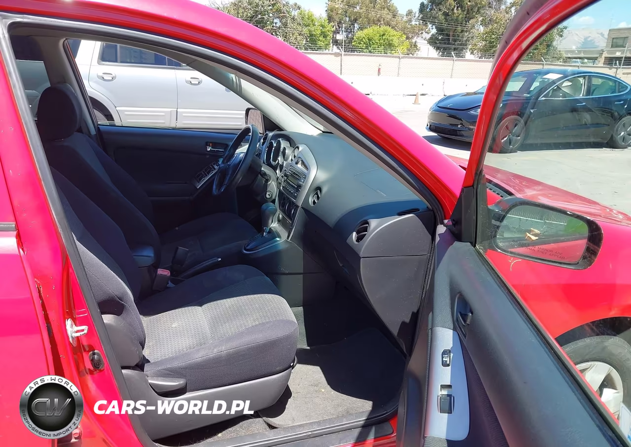 2005 Toyota Matrix VIN:2T1KR32E95C394166 - 5