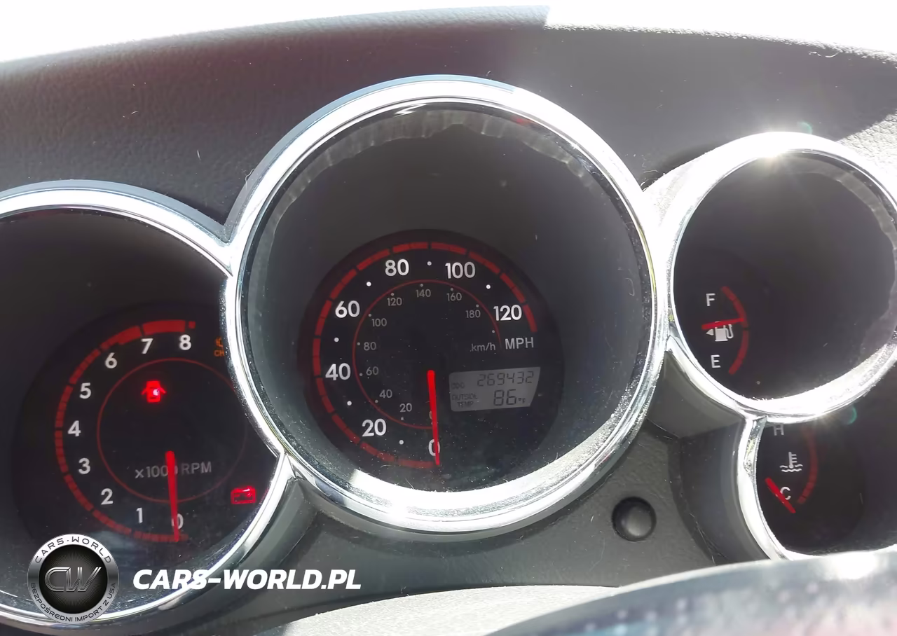 2005 Toyota Matrix VIN:2T1KR32E95C394166 - 7