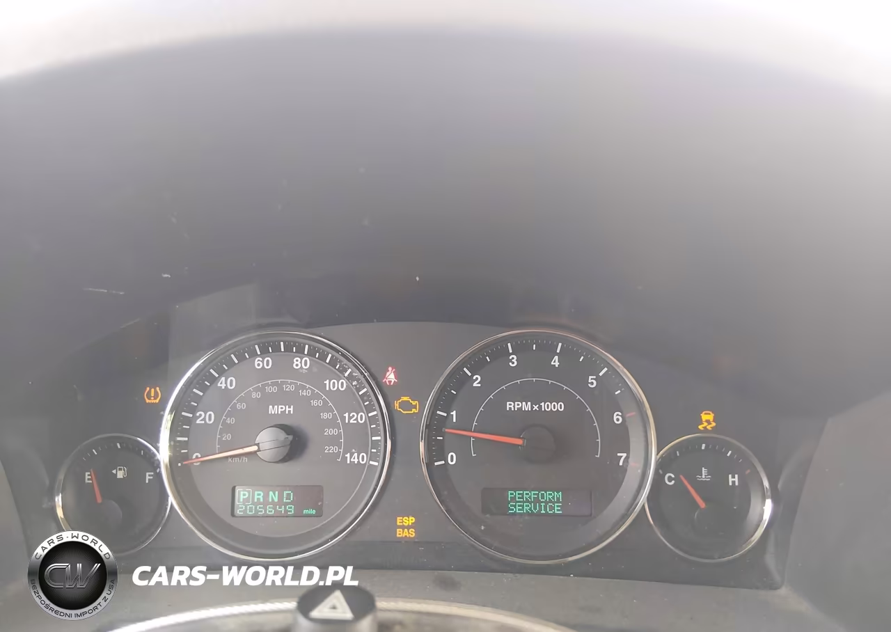 2006 Jeep Commander VIN:1J8HG48N66C212360 - 7
