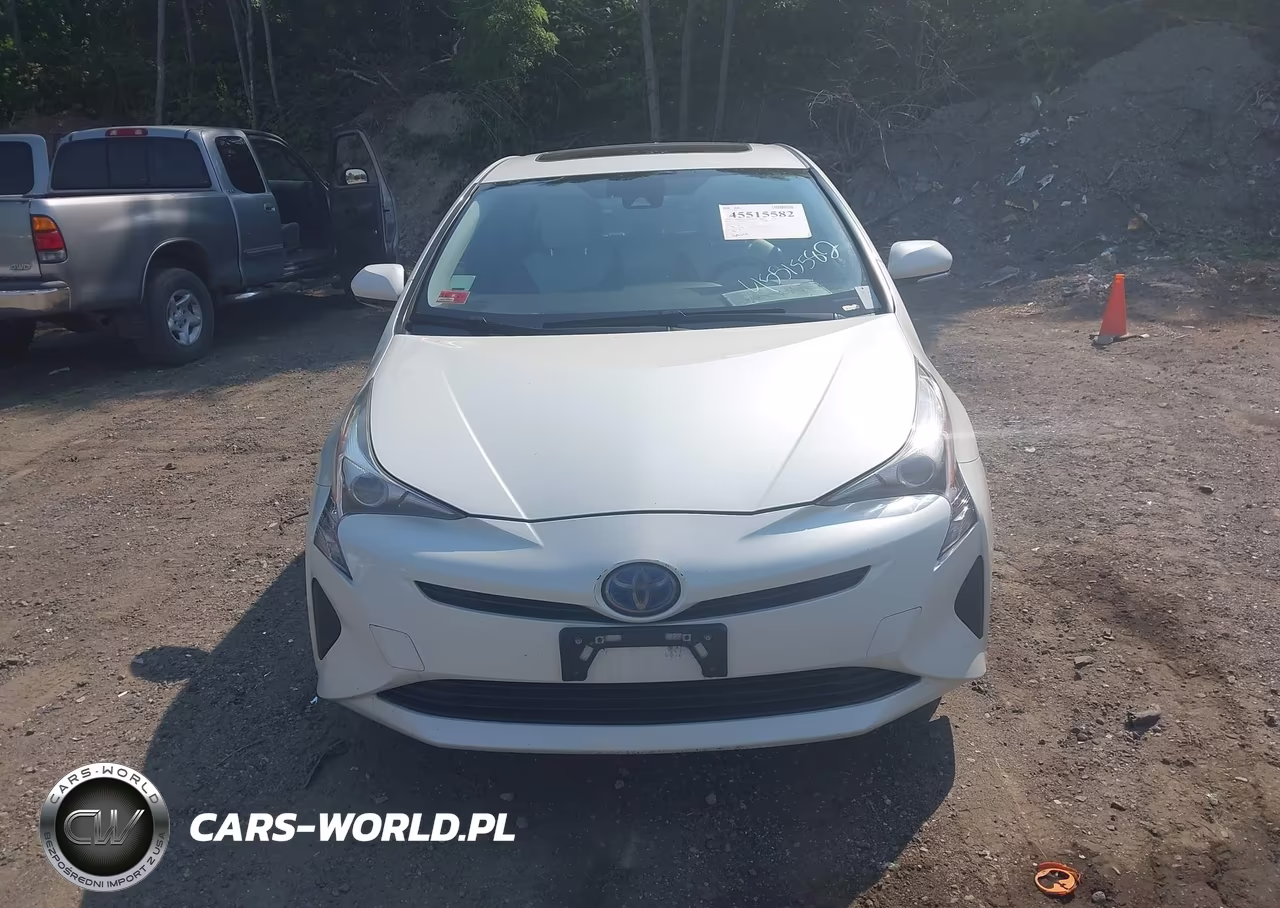 2016 Toyota Prius Four VIN:JTDKARFUXG3516430 - 12
