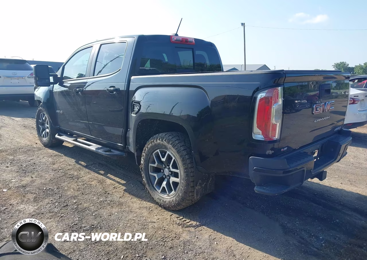 2022 GMC Canyon 4Wd Short Box At4 - Leather VIN:1GTG6FEN6N1143332 - 3