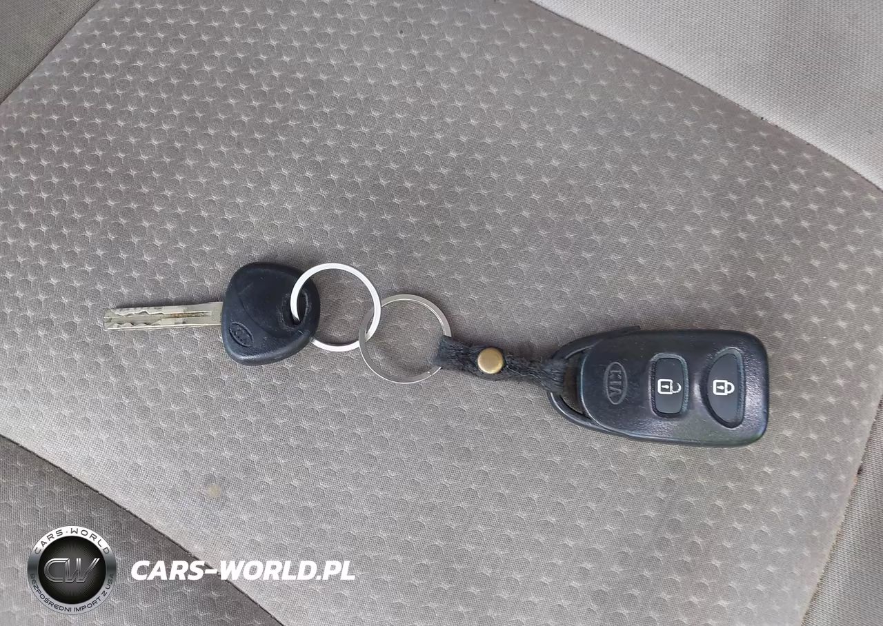2013 Kia Sorento Lx VIN:5XYKT3A64DG388127 - 11