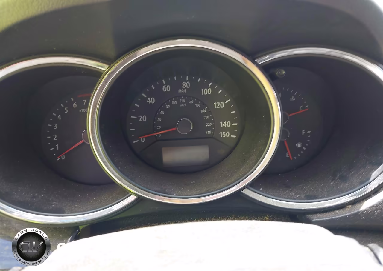 2013 Kia Sorento Lx VIN:5XYKT3A64DG388127 - 7