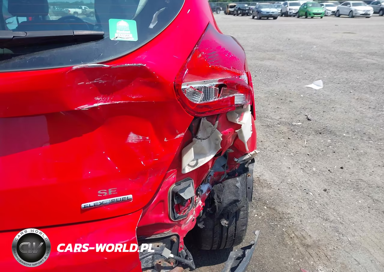 2016 Ford Focus Se VIN:1FADP3K26GL329801 - 6