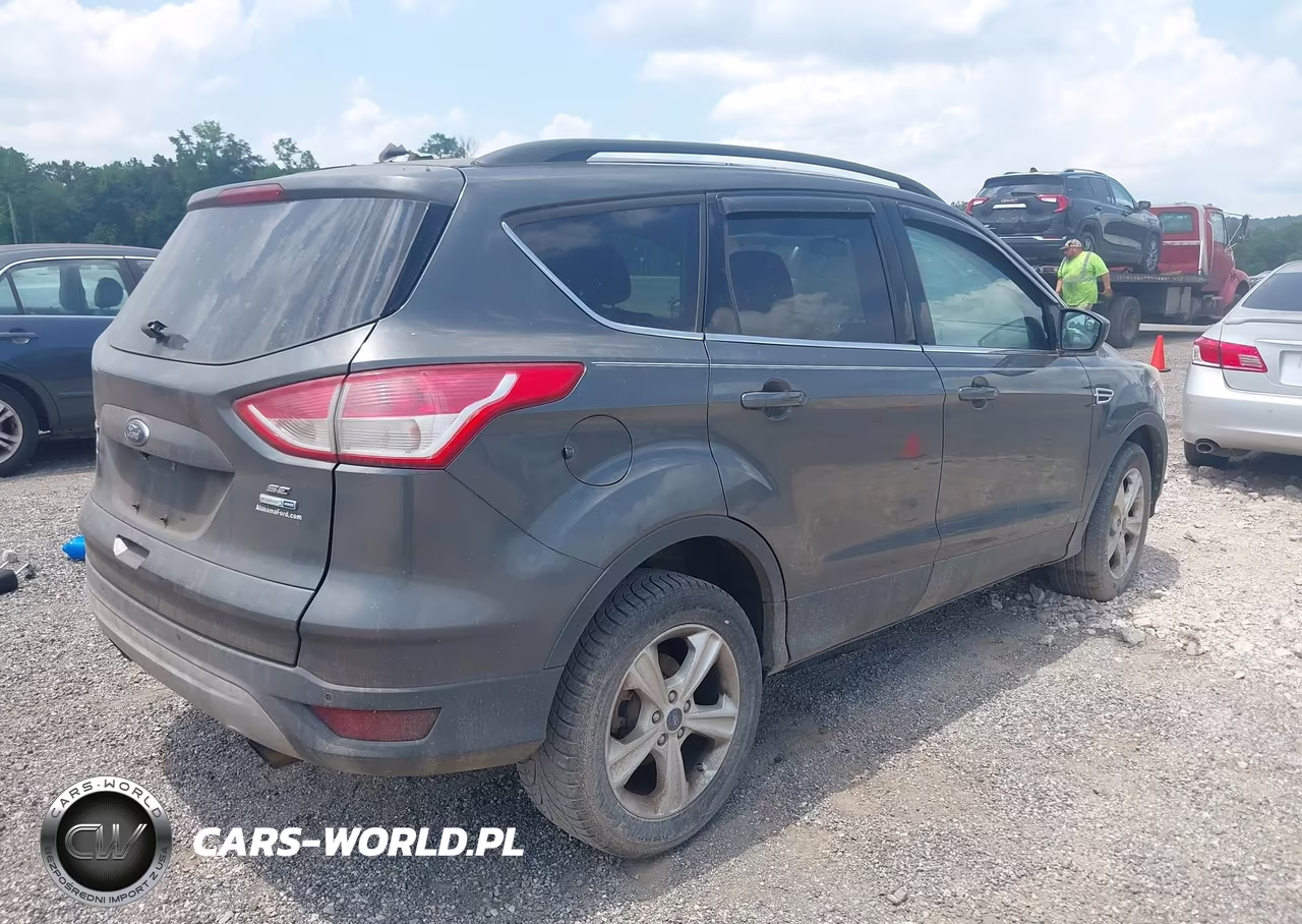2016 Ford Escape Se VIN:1FMCU9G90GUC63212 - 4