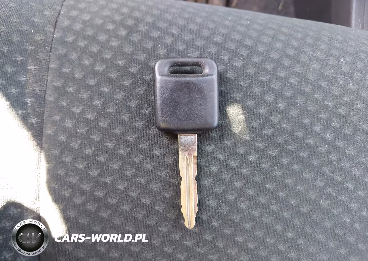 2012 Nissan Versa 1.8 S VIN:3N1BC1CP2CK281748 - 11
