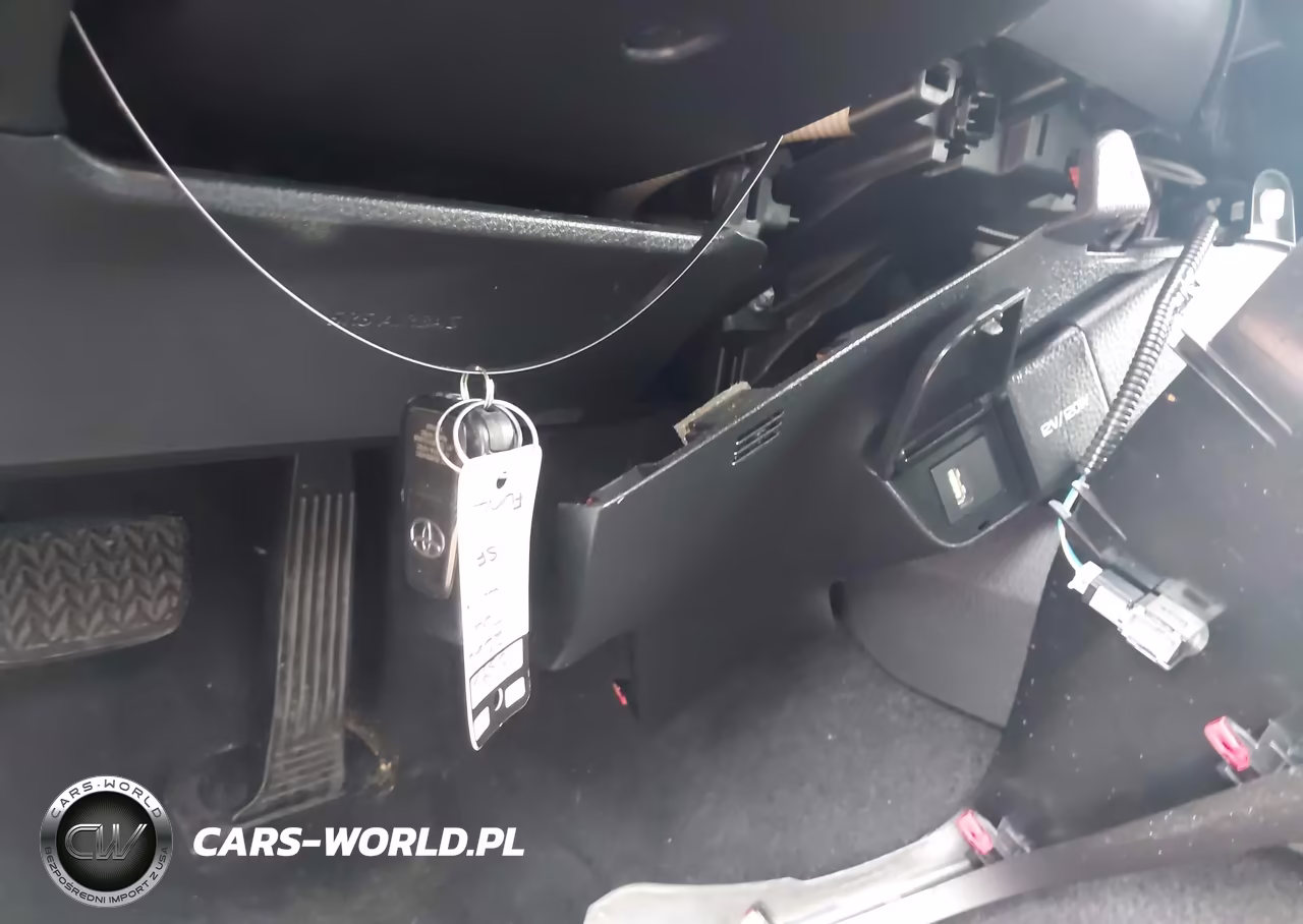 2020 Toyota Camry Xse VIN:4T1K61AK4LU922468 - 11