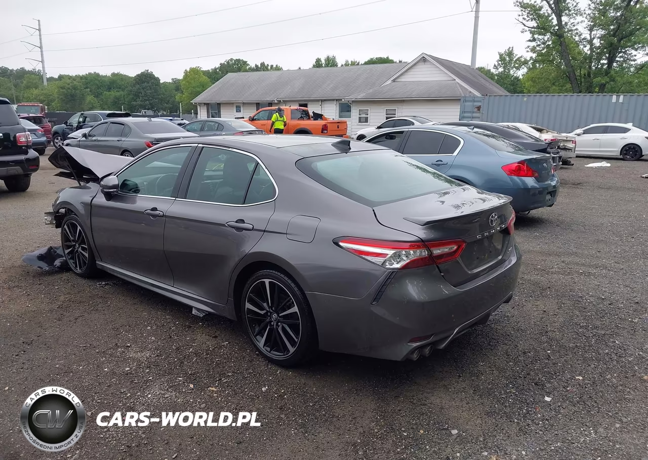 2020 Toyota Camry Xse VIN:4T1K61AK4LU922468 - 3