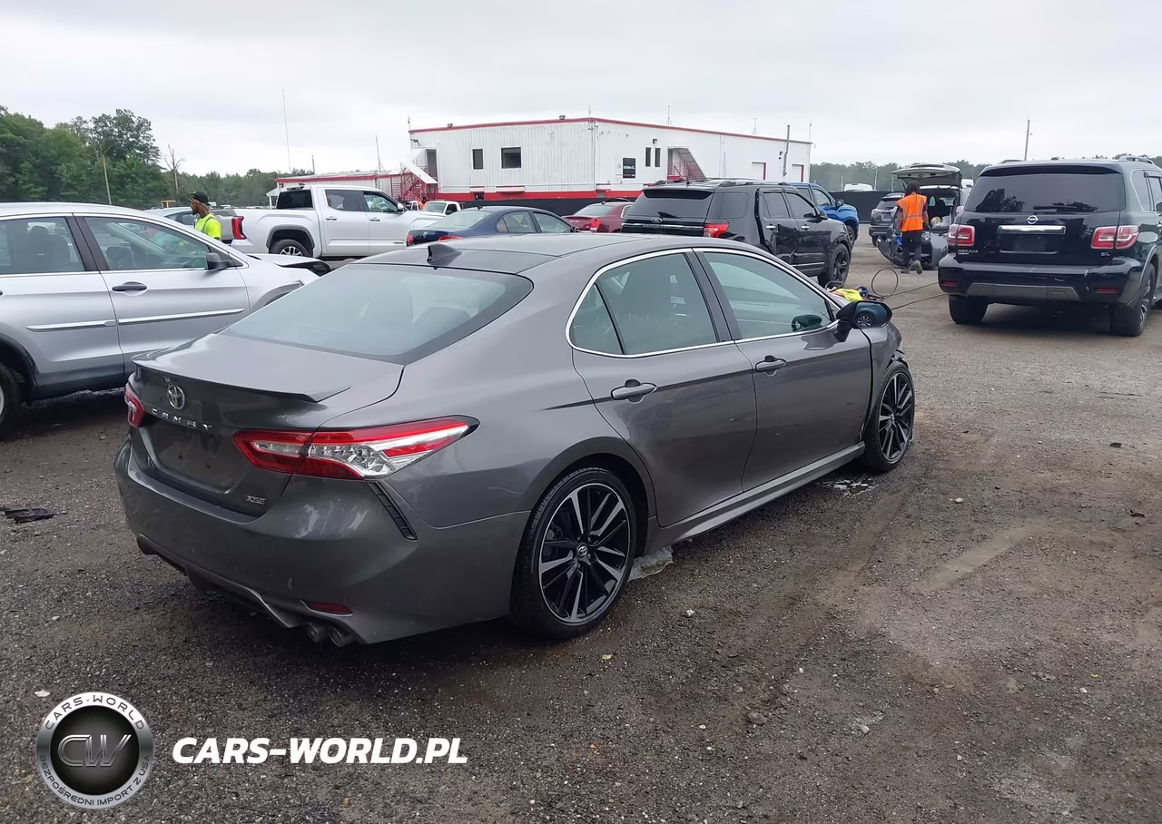 2020 Toyota Camry Xse VIN:4T1K61AK4LU922468 - 4