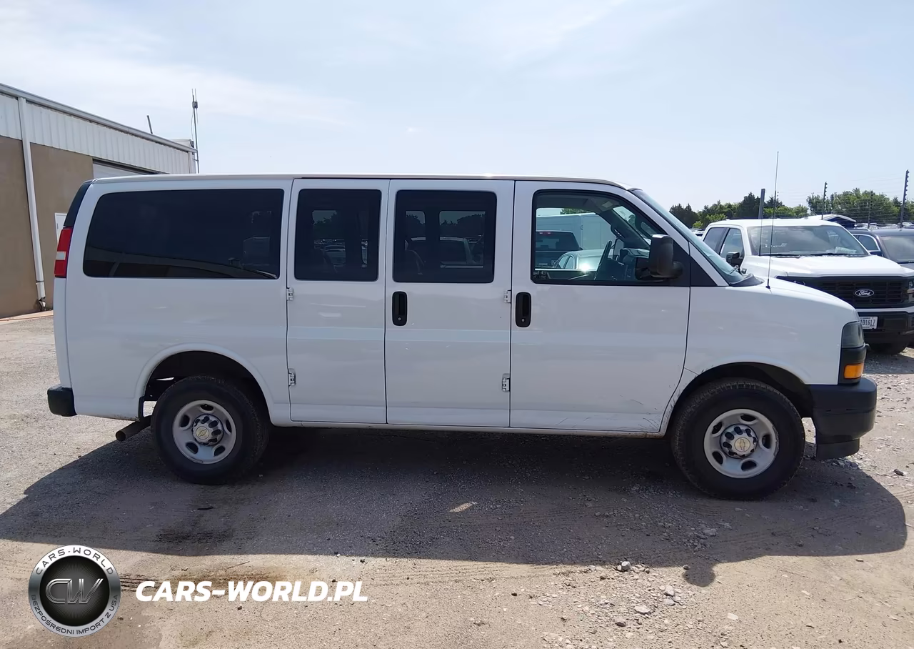 2020 Chevrolet Express Passenger Rwd 2500 Regular Wheelbase Ls VIN:1GAWGEFP9L1255972 - 16
