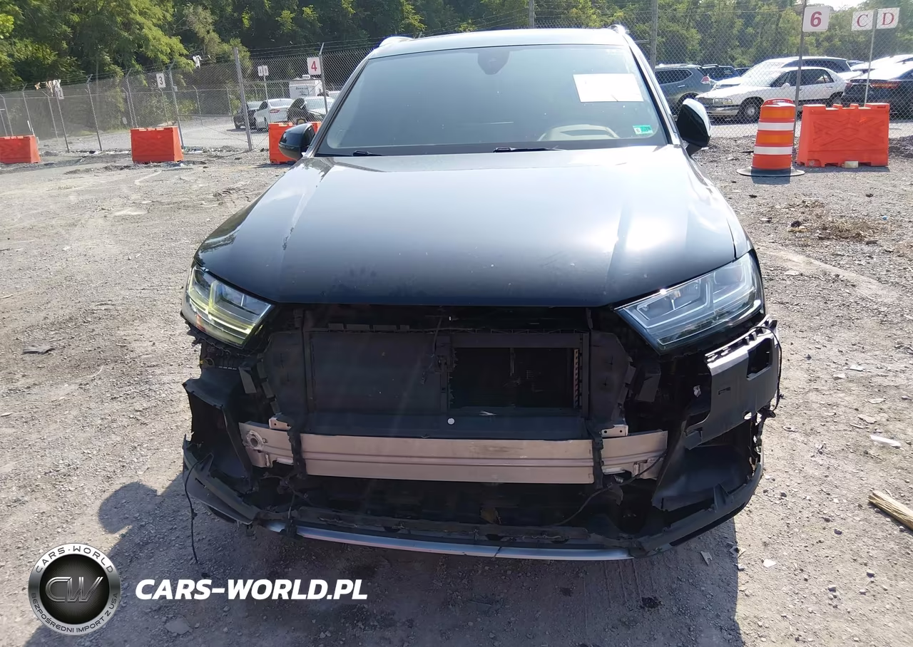 2017 Audi Q7 3.0T Premium VIN:WA1LAAF79HD027586 - 6