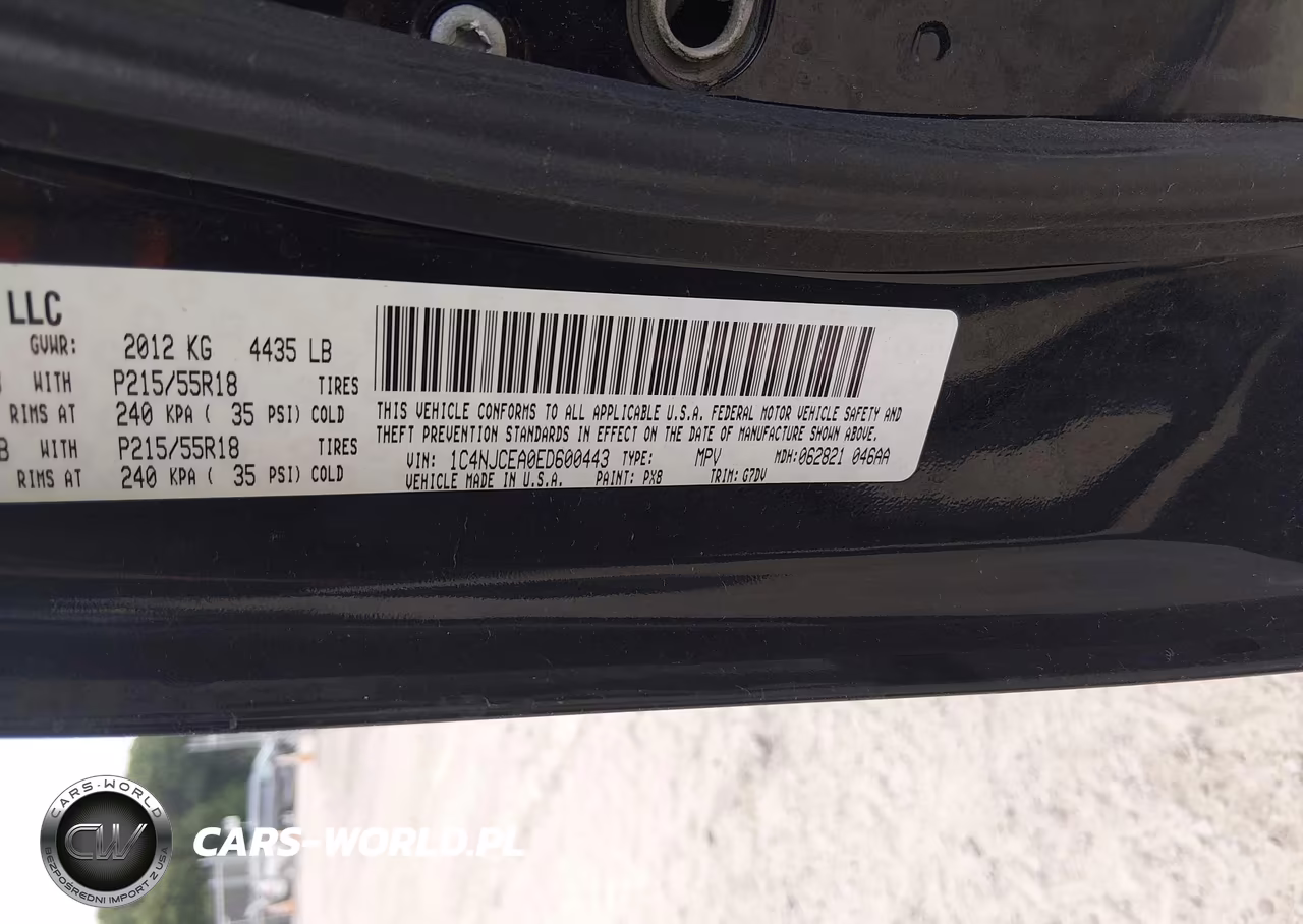 2014 Jeep Compass Latitude VIN:1C4NJCEA0ED600443 - 9