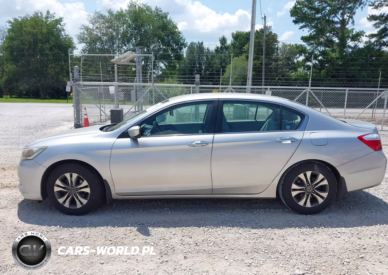 2015 Honda Accord Lx VIN:1HGCR2F32FA072886 - 14