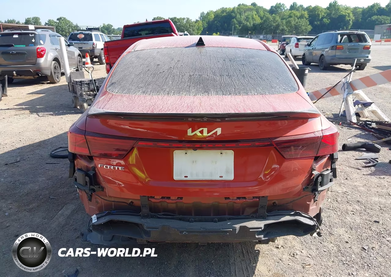 2022 Kia Forte Lxs VIN:3KPF24AD2NE467447 - 17