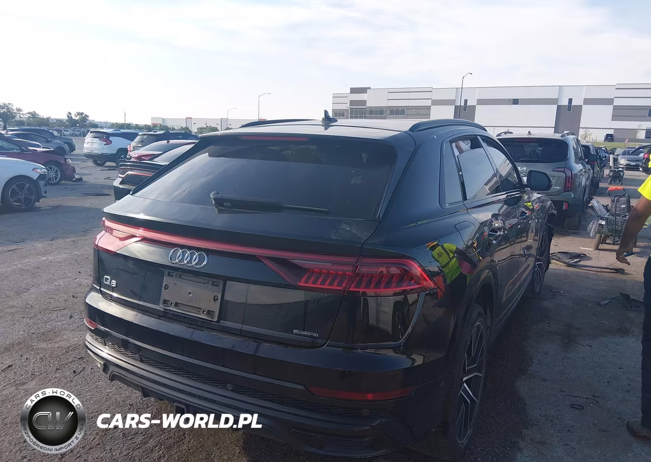 2021 Audi Q8 Premium Plus 55 Tfsi Quattro Tiptronic VIN:WA1EVAF19MD005123 - 4